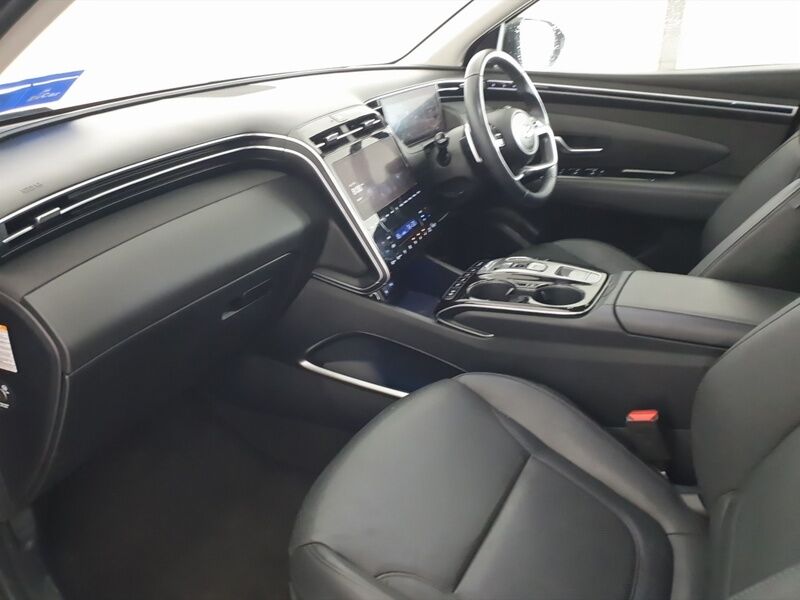 More views of Hyundai Tucson