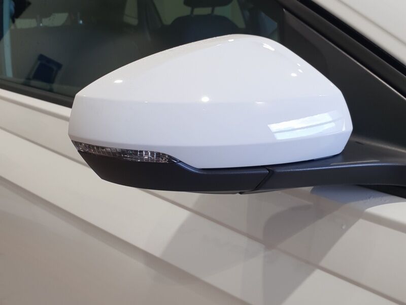 More views of Volkswagen Polo