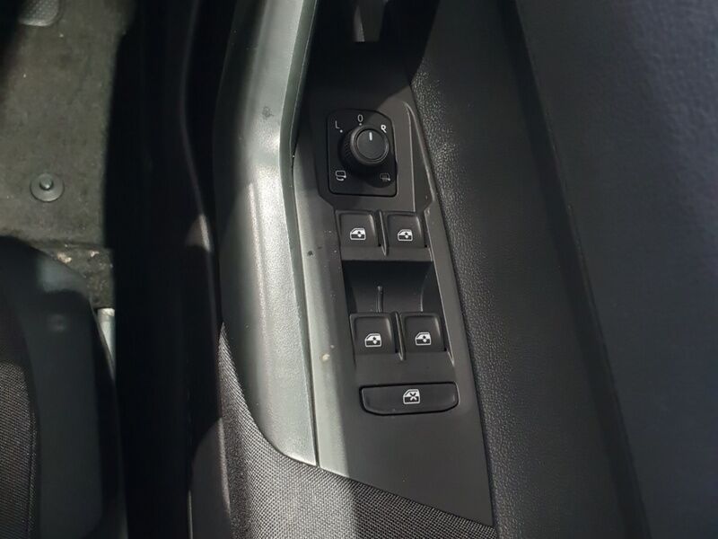 More views of Volkswagen Polo