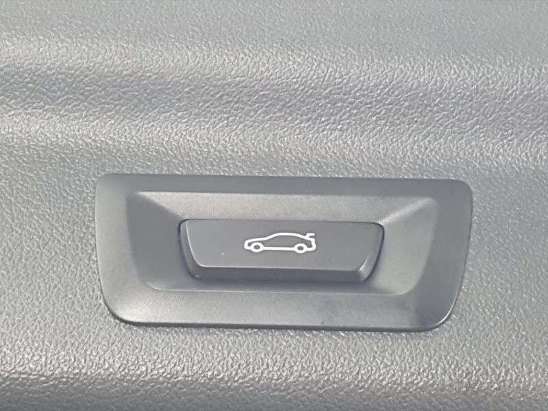 More views of BMW iX1