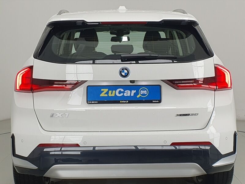 More views of BMW iX1