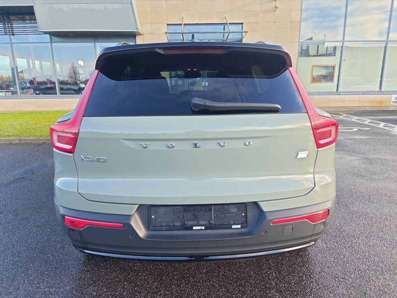 More views of Volvo XC40