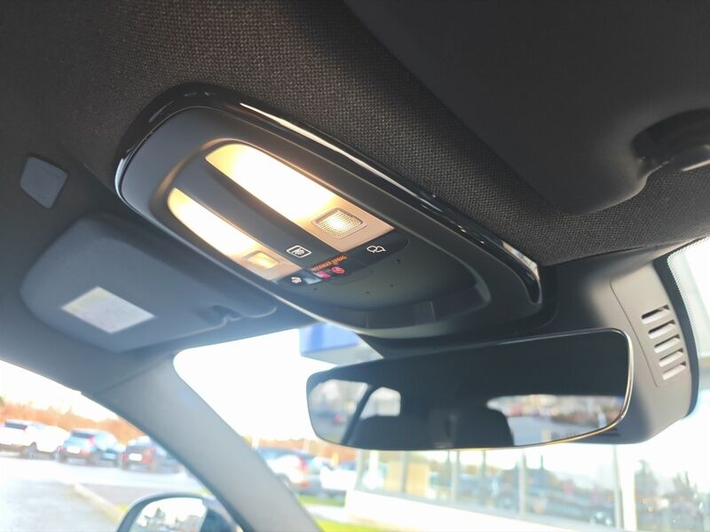 More views of Volvo XC40