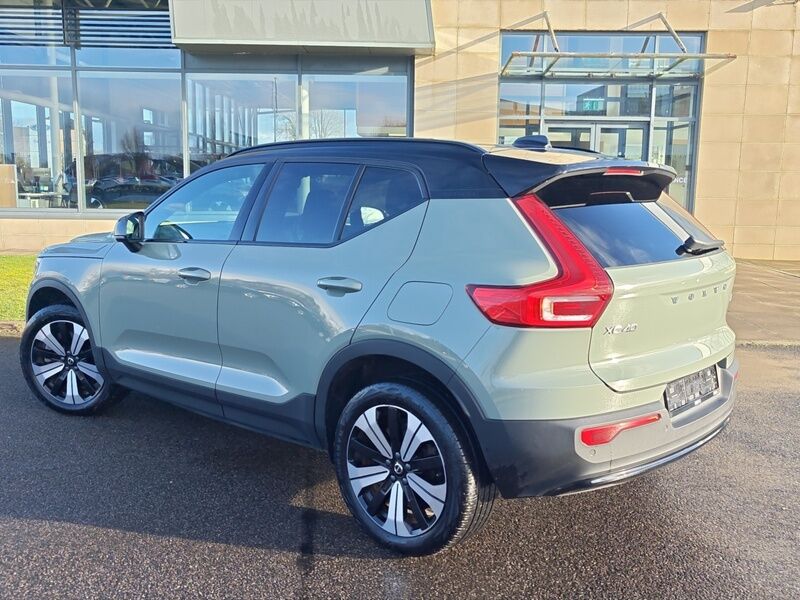 More views of Volvo XC40