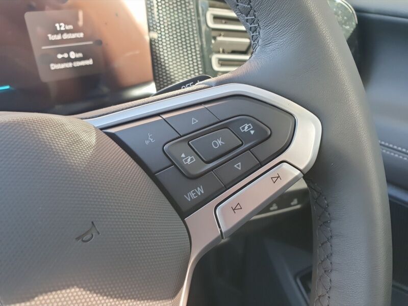 More views of Volkswagen Tiguan