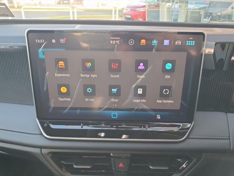 More views of Volkswagen Tiguan