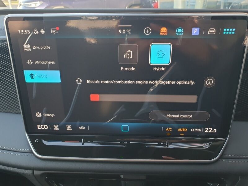 More views of Volkswagen Tiguan