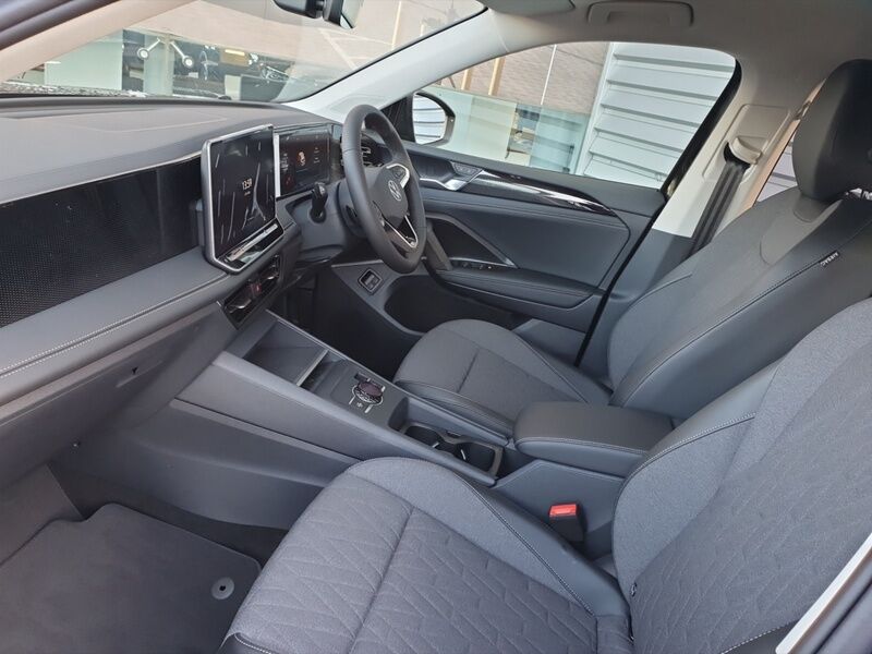 More views of Volkswagen Tiguan