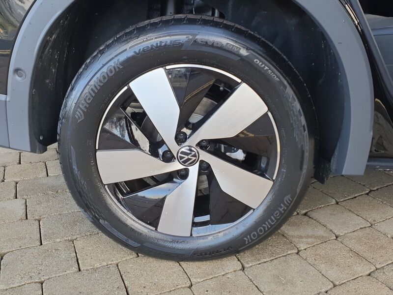 More views of Volkswagen Tiguan