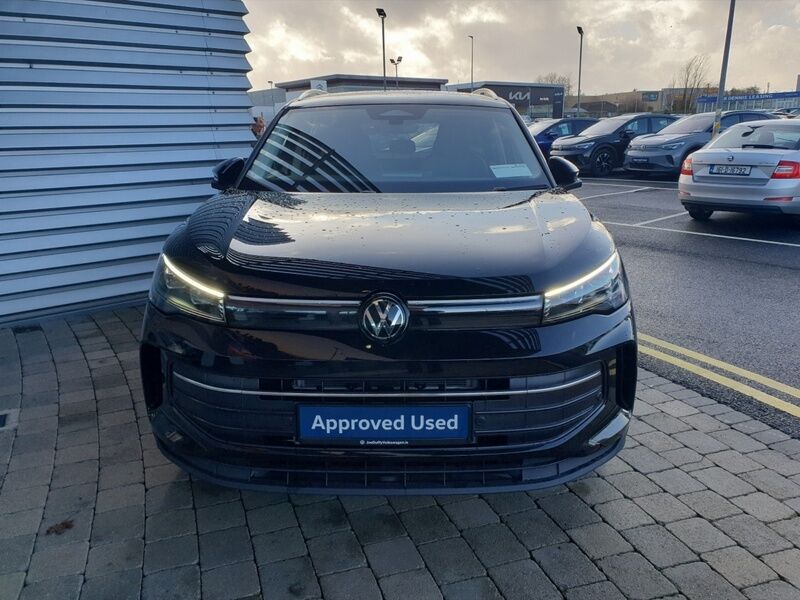 More views of Volkswagen Tiguan