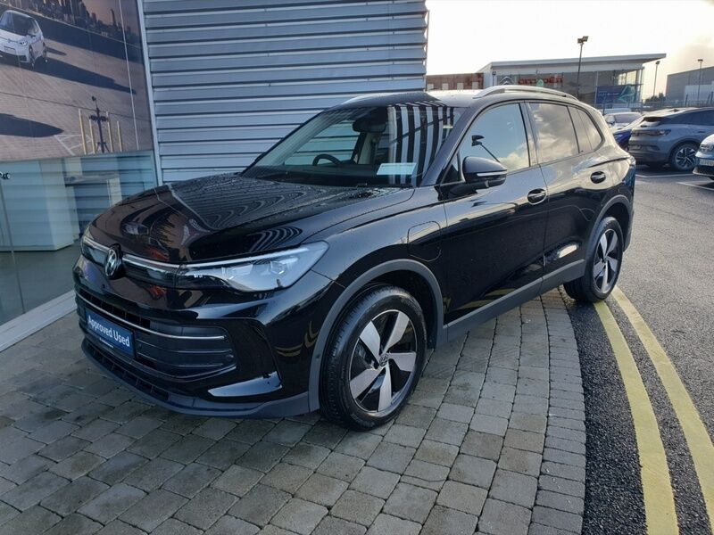 More views of Volkswagen Tiguan