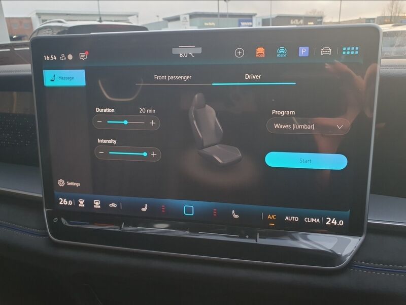 More views of Volkswagen Tayron