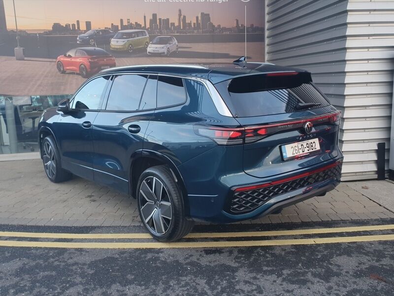 More views of Volkswagen Tayron