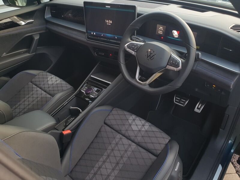 More views of Volkswagen Tayron