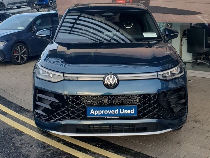 More views of Volkswagen Tayron