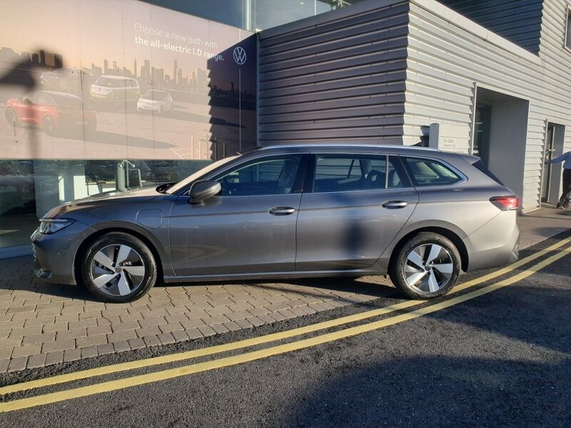 More views of Volkswagen Passat