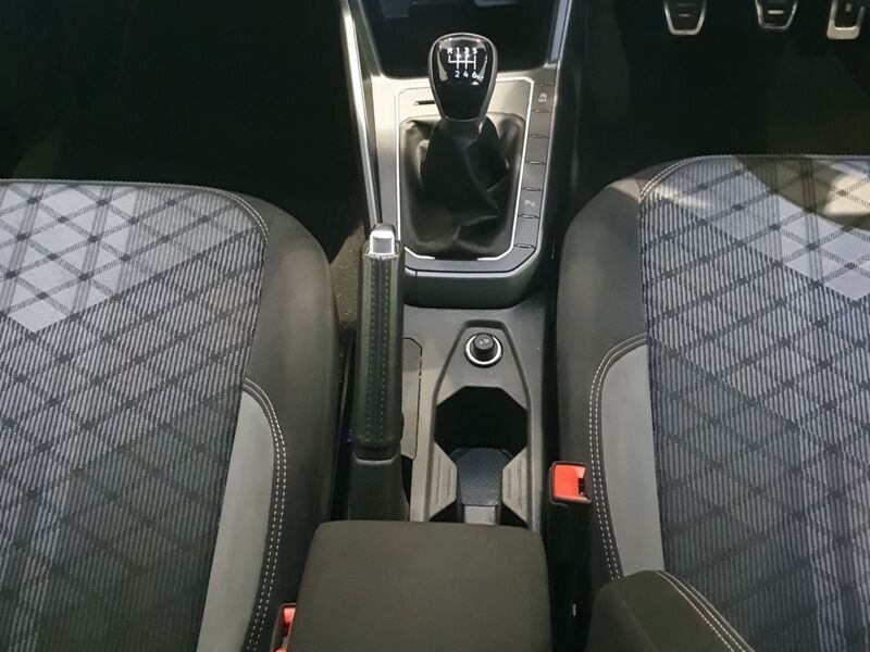 More views of Volkswagen Taigo