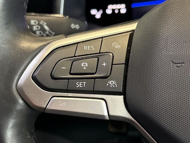 More views of Volkswagen Taigo