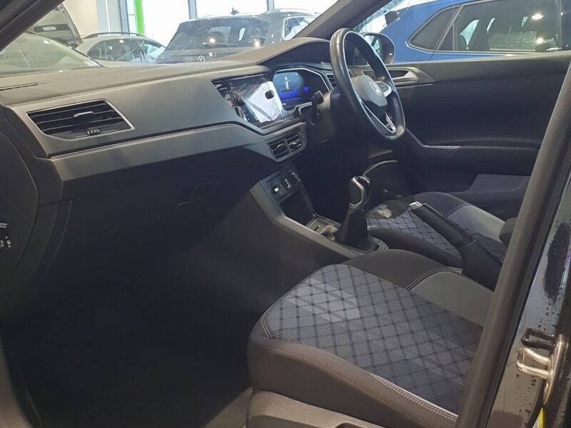 More views of Volkswagen Taigo