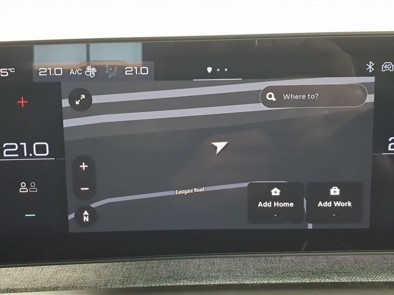 More views of Peugeot 3008