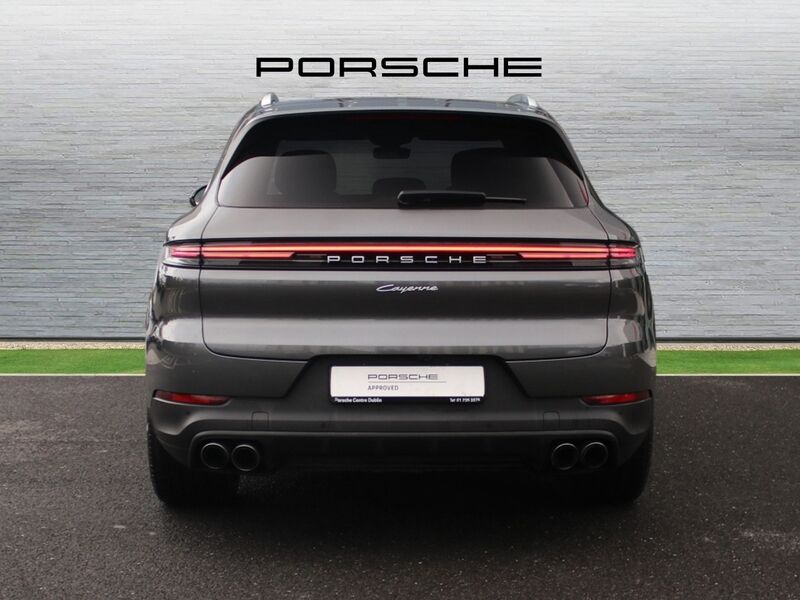 More views of Porsche Cayenne