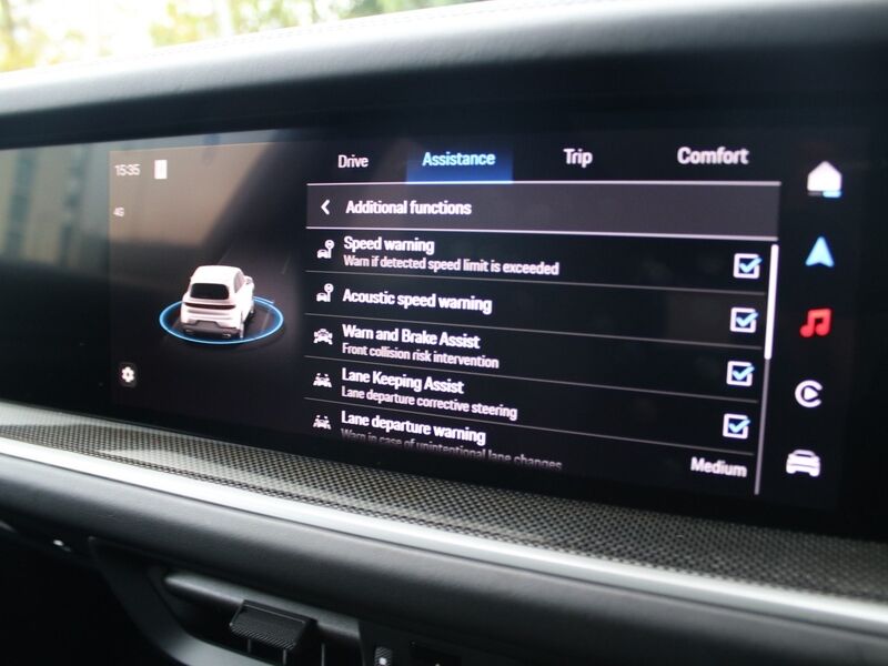 More views of Porsche Cayenne