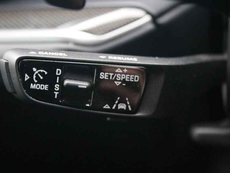 More views of Porsche Cayenne