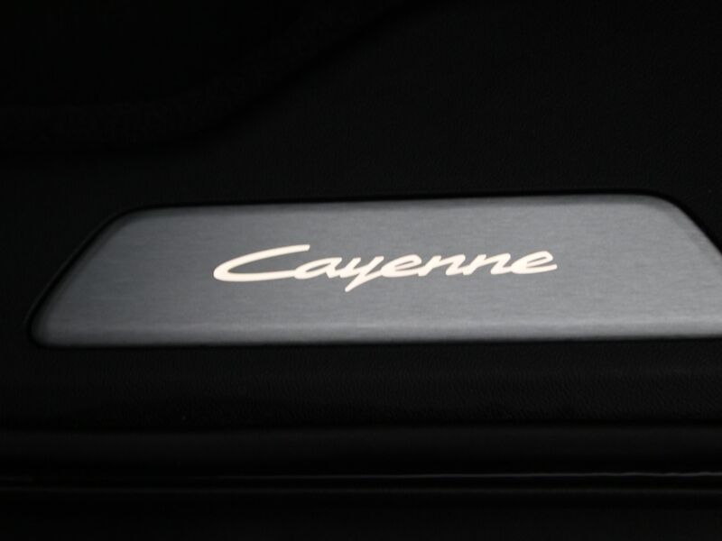 More views of Porsche Cayenne