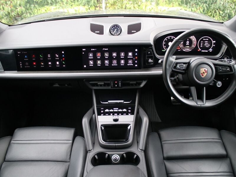 More views of Porsche Cayenne