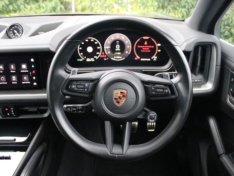 More views of Porsche Cayenne