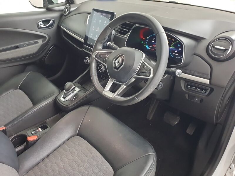 More views of Renault Zoe