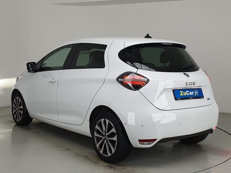 More views of Renault Zoe