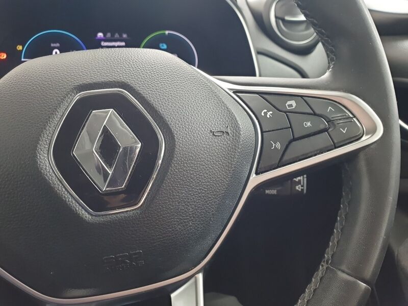 More views of Renault Zoe