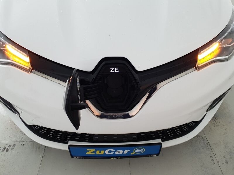 More views of Renault Zoe