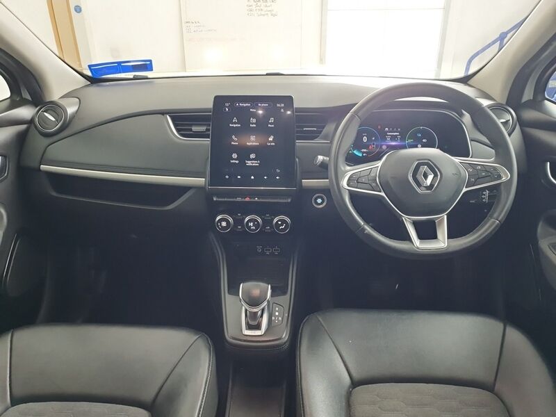 More views of Renault Zoe
