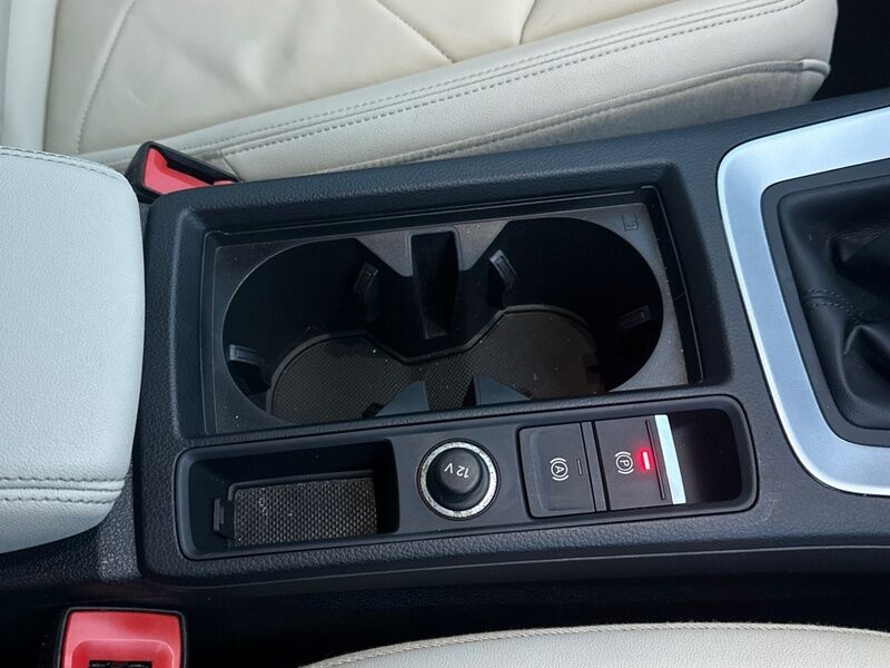 More views of Audi Q3