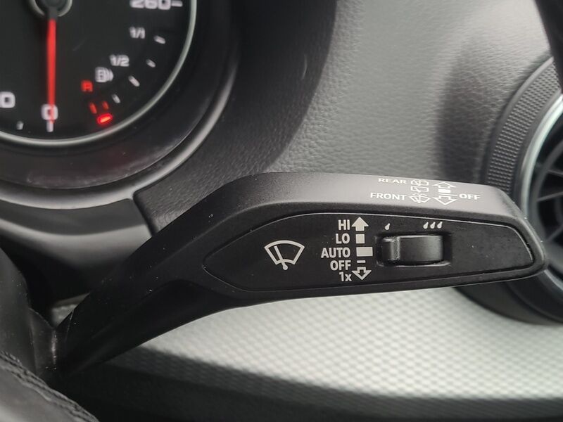 More views of Audi Q2