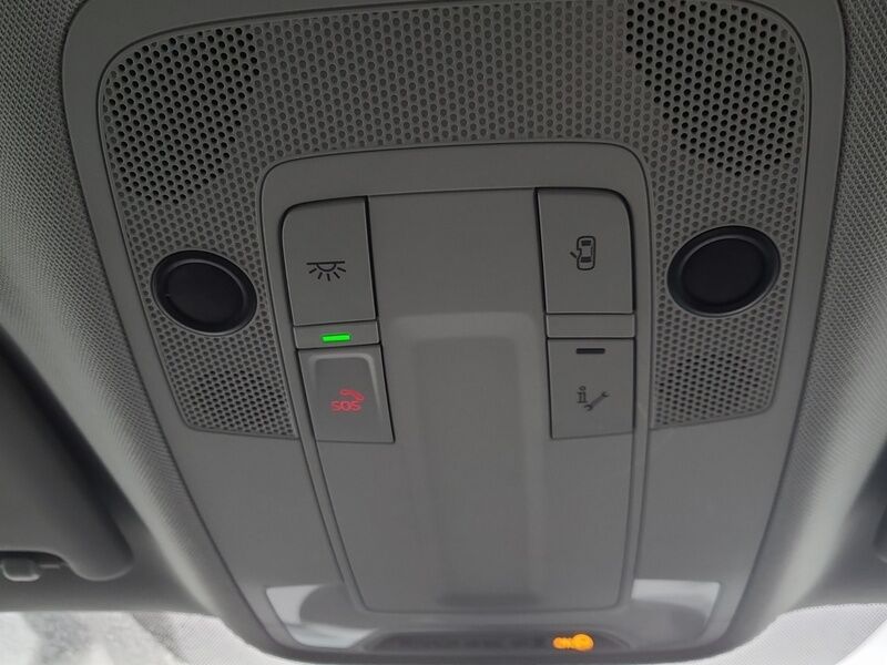 More views of Audi Q2