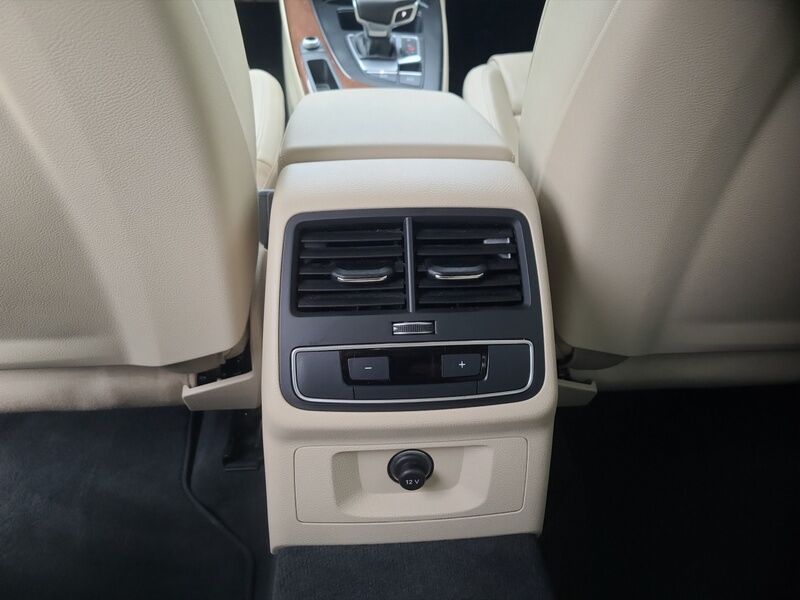 More views of Audi A4