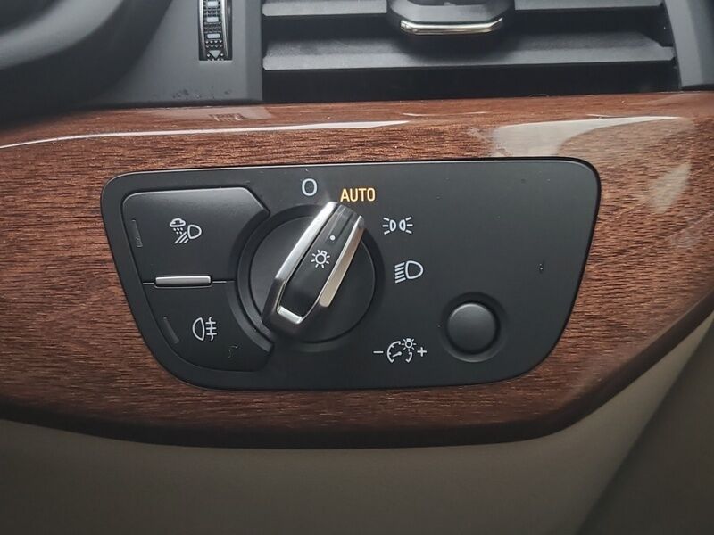 More views of Audi A4