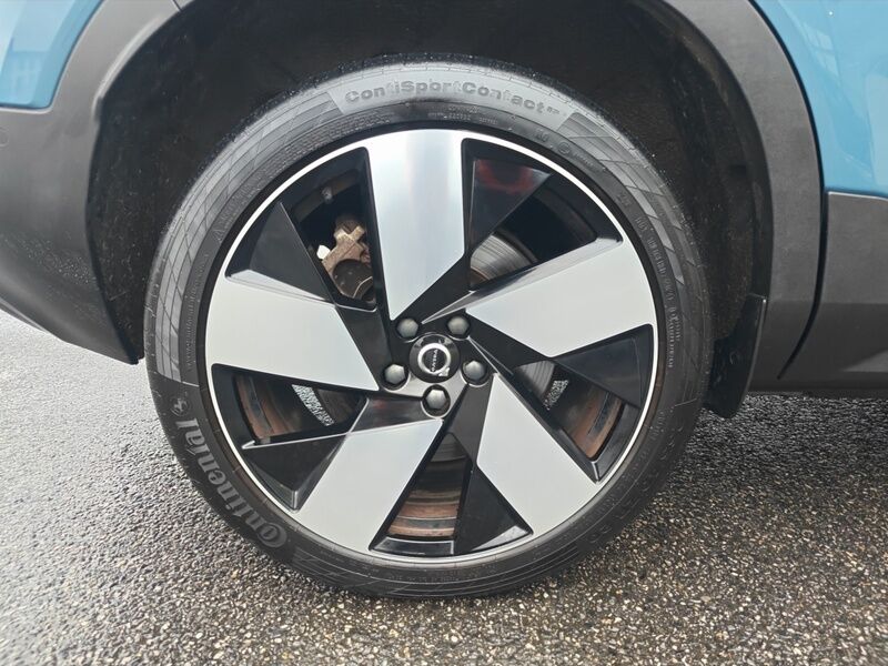 More views of Volvo C40