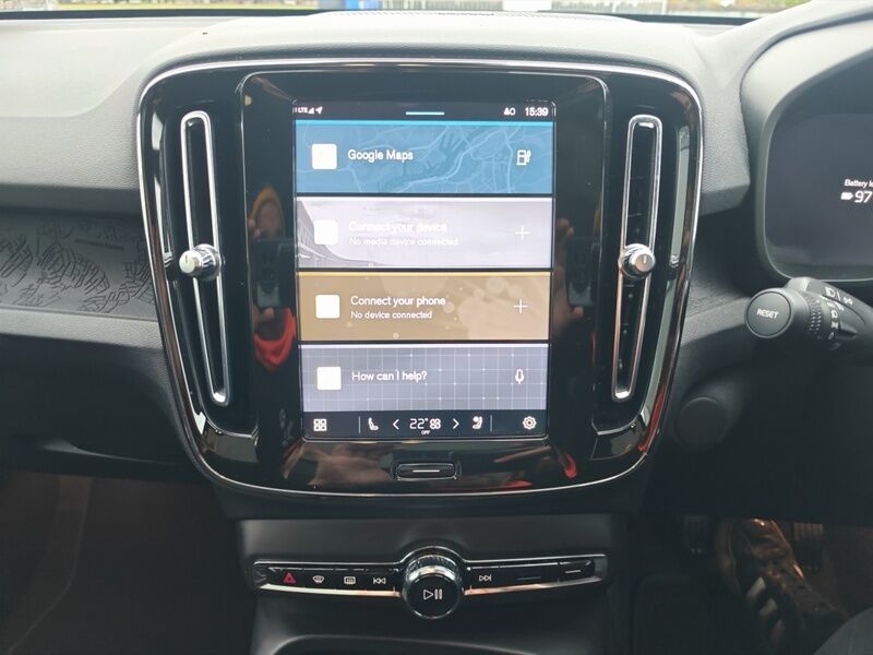 More views of Volvo C40