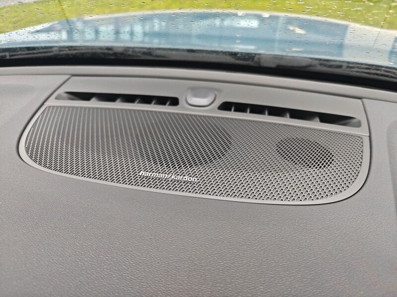 More views of Volvo C40