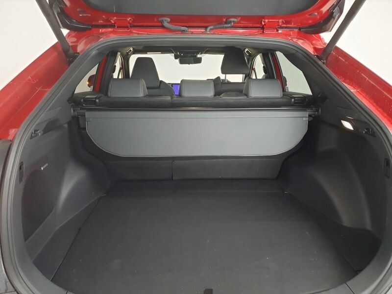 More views of Subaru Solterra