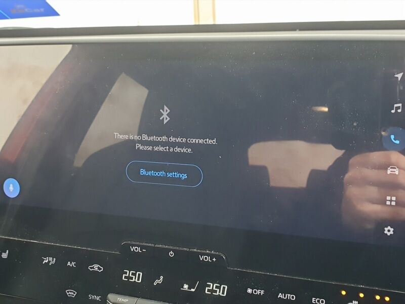 More views of Subaru Solterra