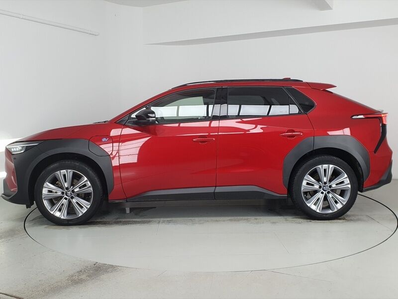 More views of Subaru Solterra