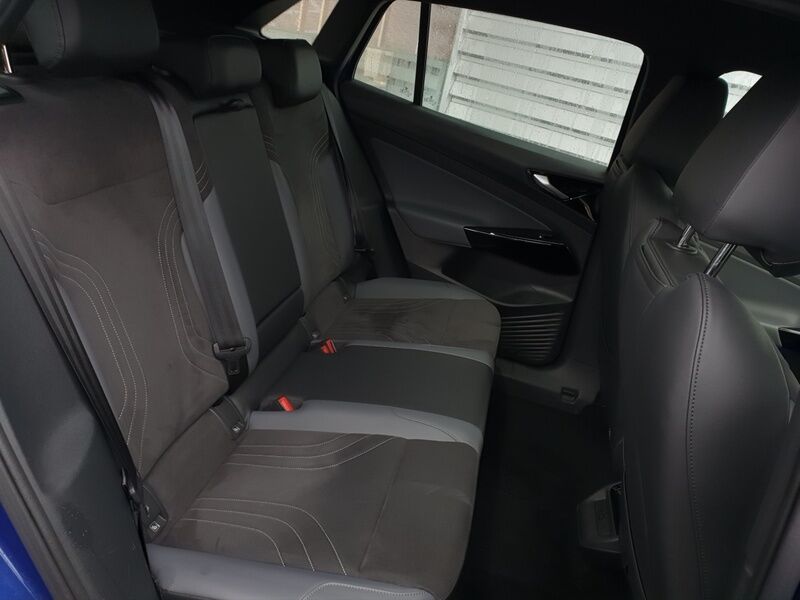 More views of Volkswagen ID.4