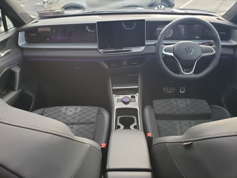 More views of Volkswagen Tayron