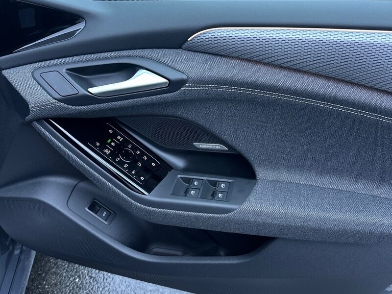 More views of Audi A6 Sportback e-tron