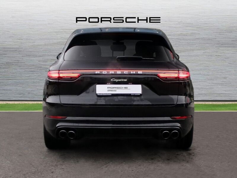 More views of Porsche Cayenne